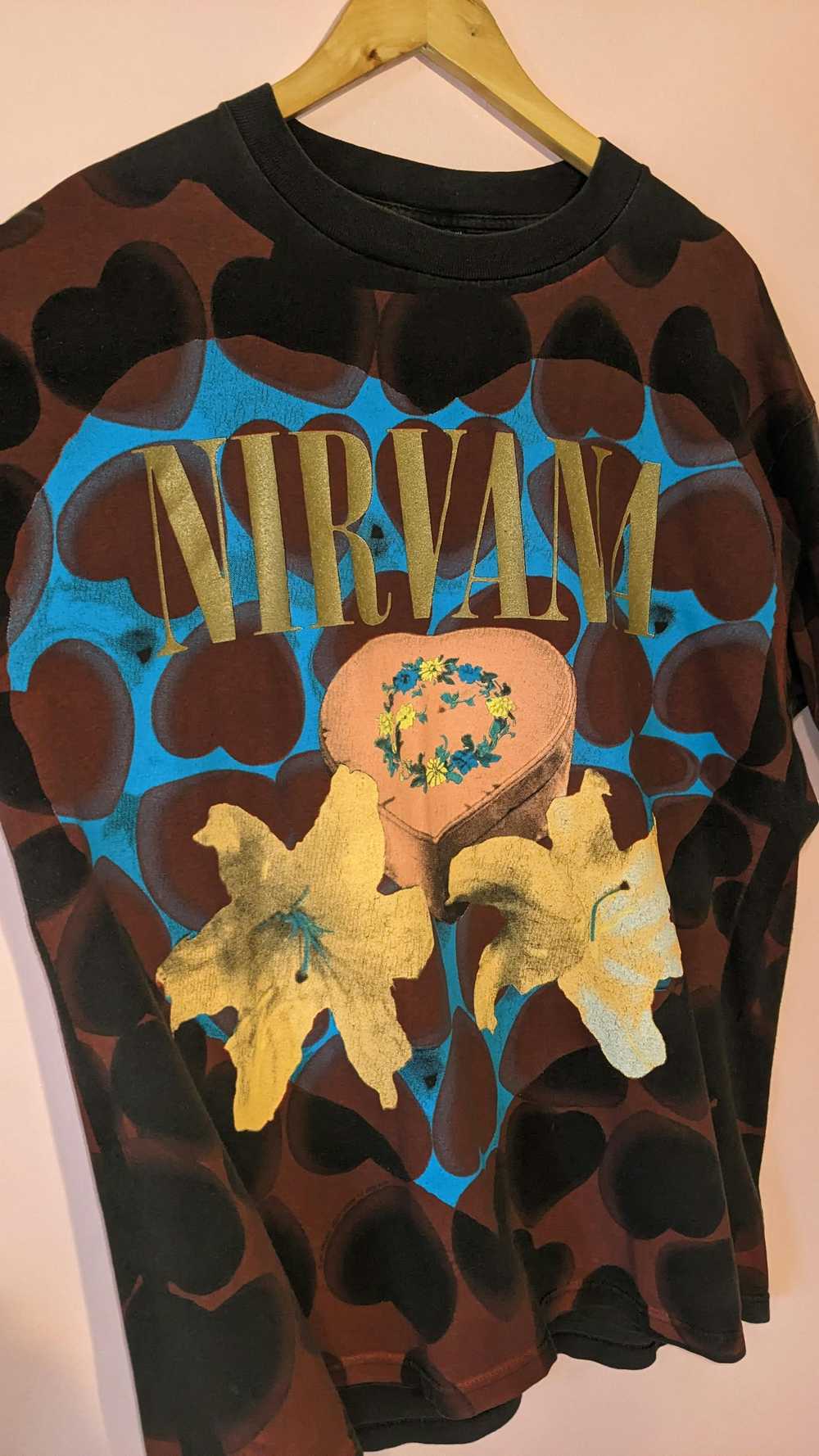 Nirvana × Vintage Vintage Nirvana Heart Shaped Bo… - image 1