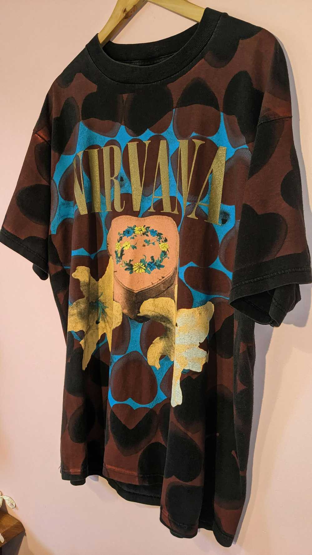 Nirvana × Vintage Vintage Nirvana Heart Shaped Bo… - image 2