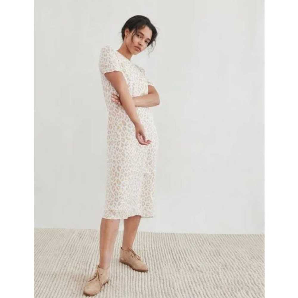 Jenni Kayne Silk Leopard Midi Shift T-Shirt Dress… - image 9
