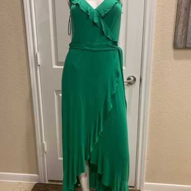 superdown Ryleigh Strapless Maxi Dress in Green