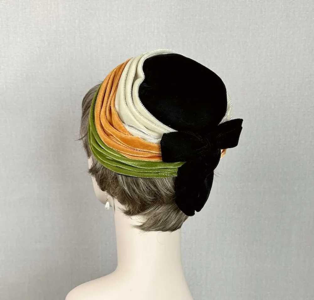 Vintage 1960s Velour Brimless Toque Style Hat - image 2