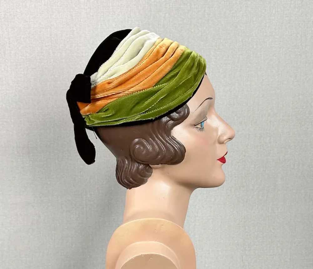 Vintage 1960s Velour Brimless Toque Style Hat - image 5