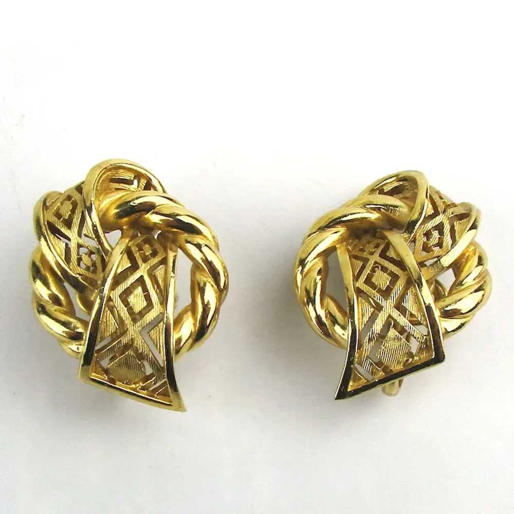 Vintage Crown TRIFARI Goldtone Pin - Clip Earring… - image 3