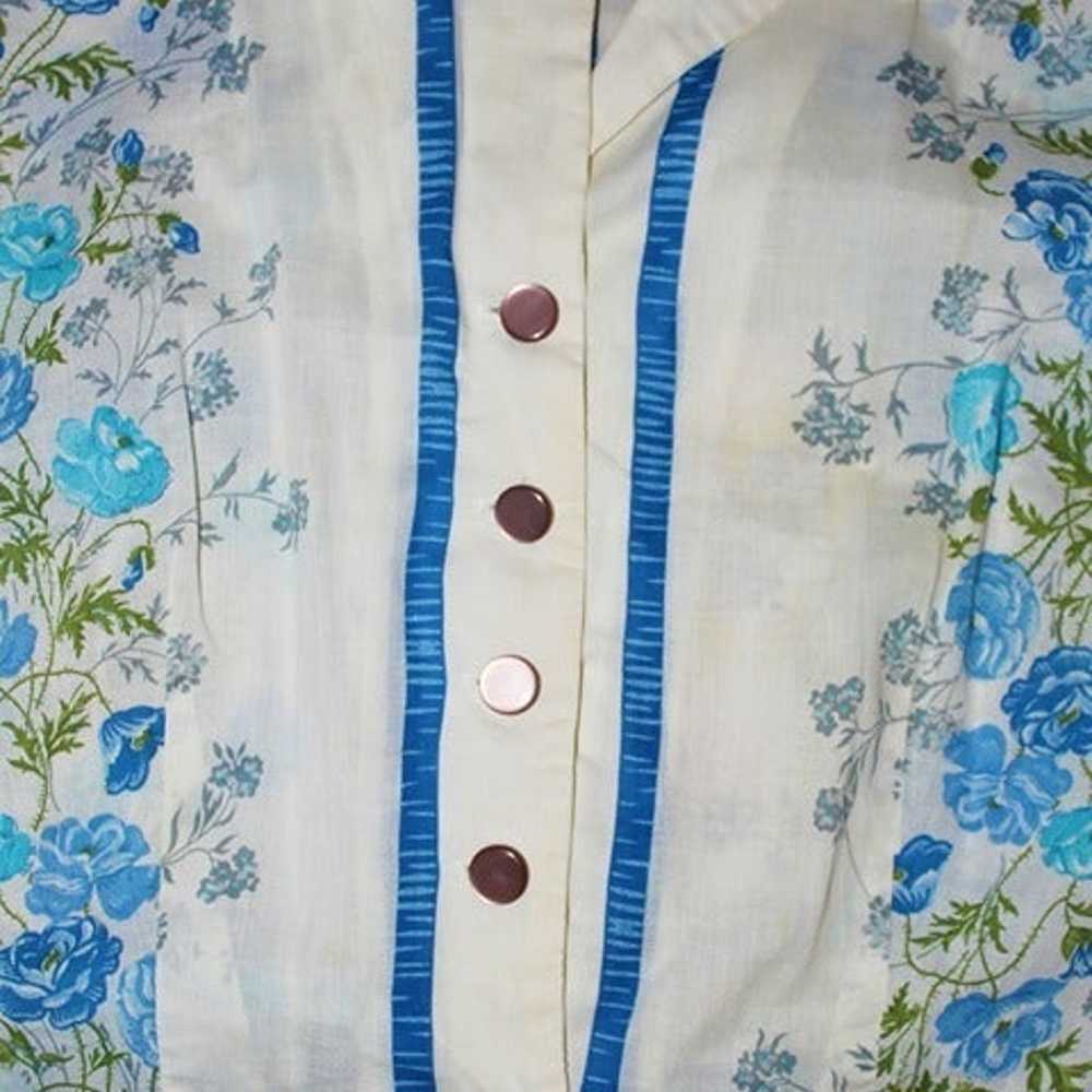 Vintage 50s Blue Floral Border Cotton Sun Day Dre… - image 8