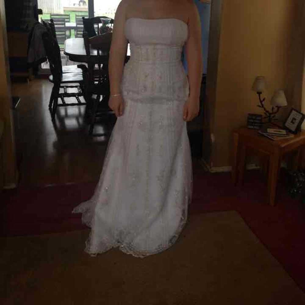 Wedding / formal gown - image 2