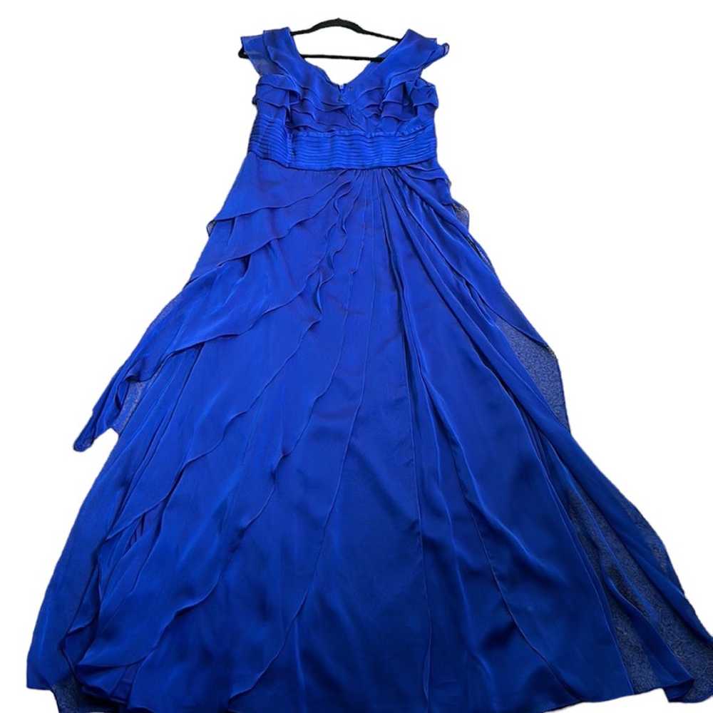 Adrianna papell blue gown size 12 - image 9
