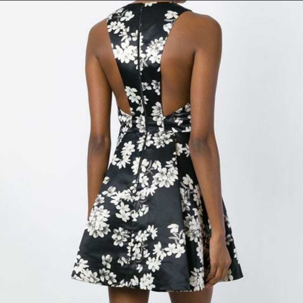 Alice + Olivia Tanner Dress in Sounther Bloom Sz … - image 2