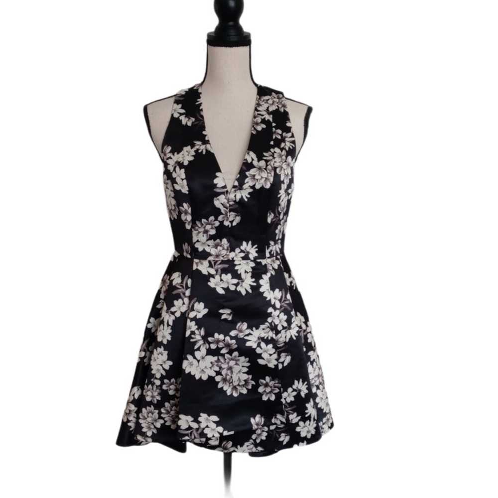 Alice + Olivia Tanner Dress in Sounther Bloom Sz … - image 3