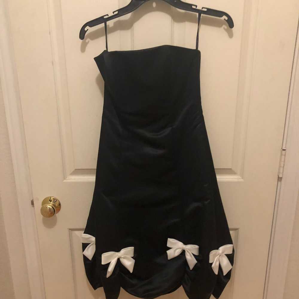 Party dress - image 1