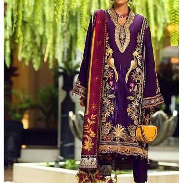 Elan luxury silk dress - image 1