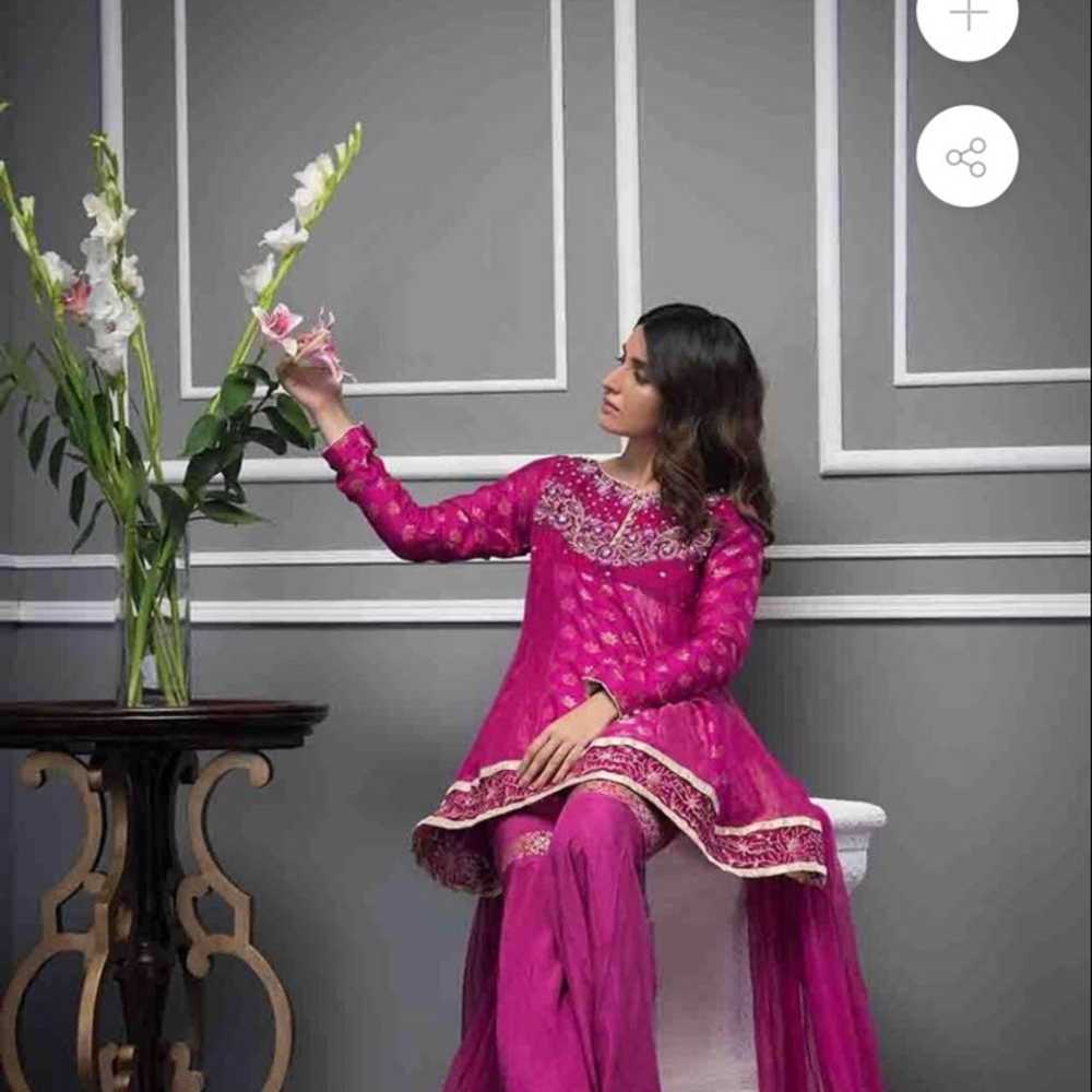 Pakistani designer outfit Phatyma Khan medium pink - image 3