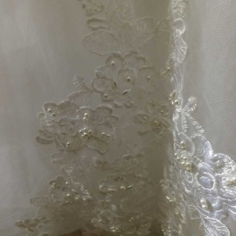 Custom hand beaded wedding dresses - image 3