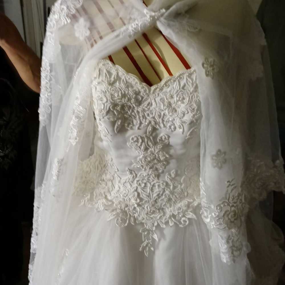 Custom hand beaded wedding dresses - image 5