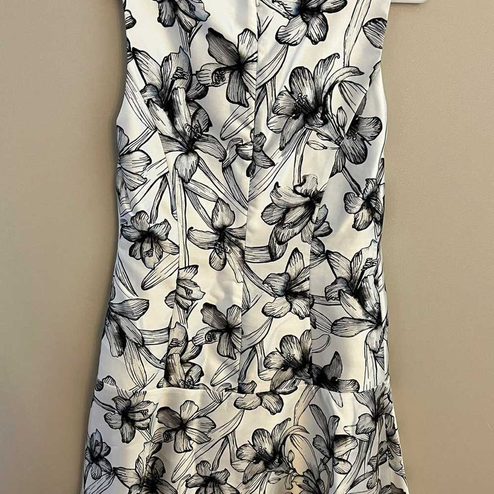 Reiss Cream Onxy Floral Printed Fit and Flare Dre… - image 7