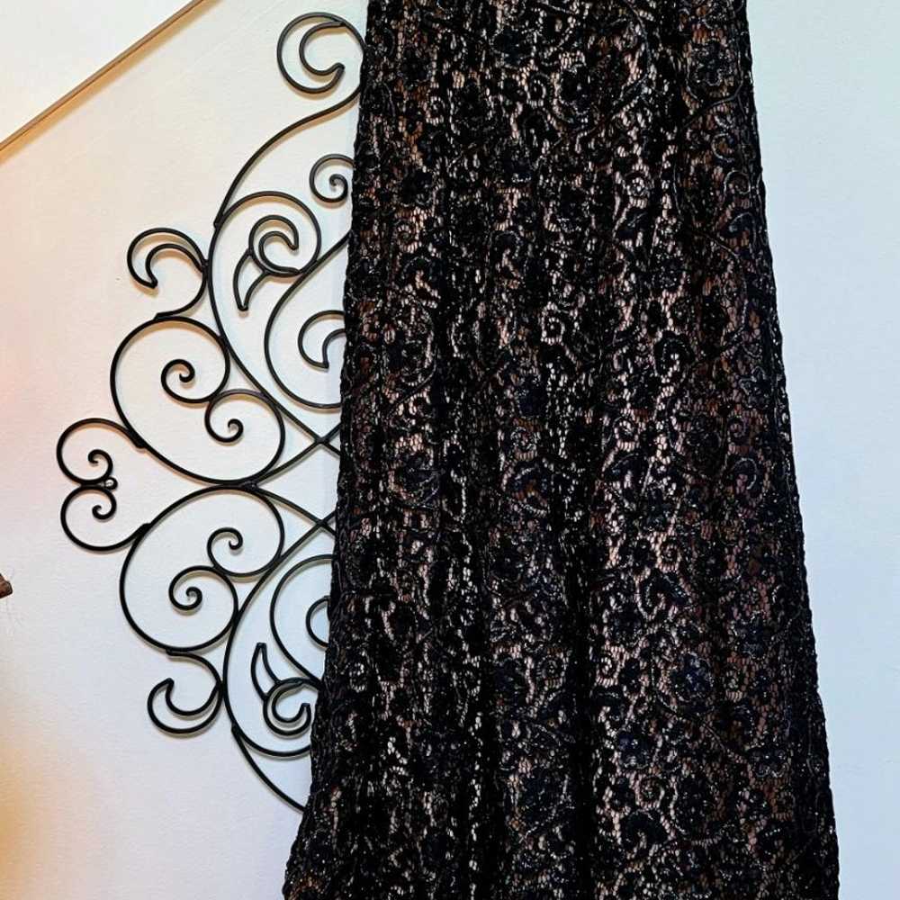 Black lace formal gown - image 2