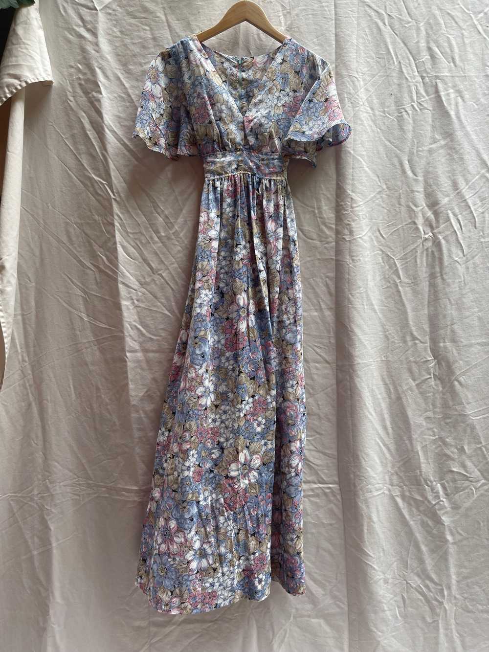 70s floral maxi dress - image 4
