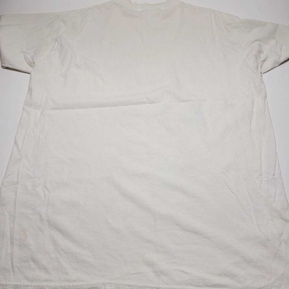 Vintage Common Threads T-Shirt Mens One Size Barn… - image 7
