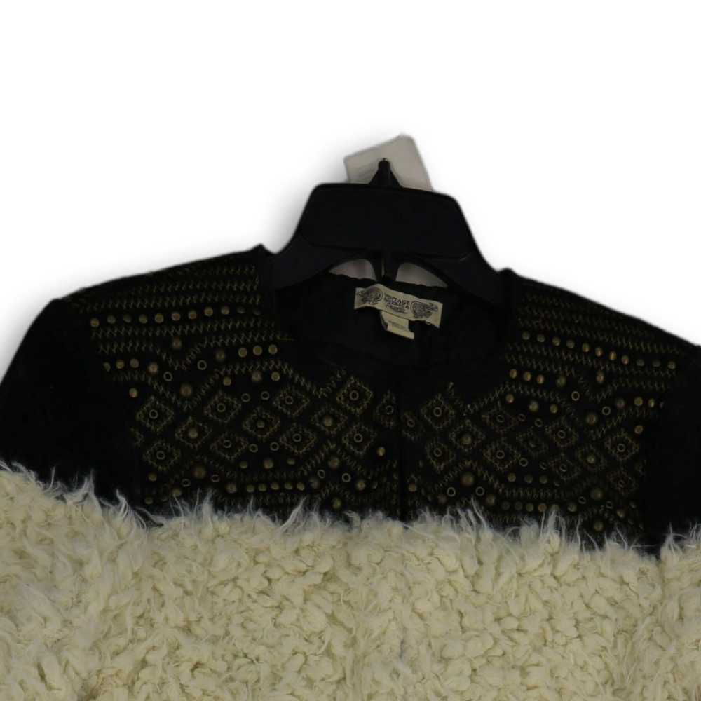 Womens White Black Faux Fur Embellished Long Slee… - image 3