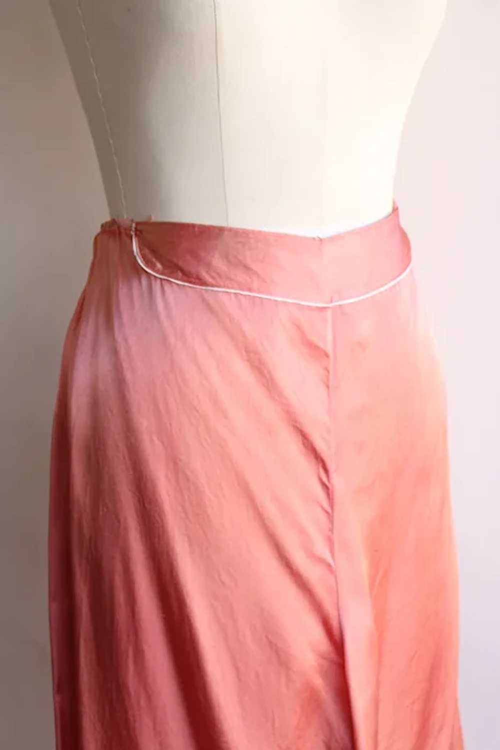 Vintage 1940s Pajama Pants, Pink Satin Wide Legge… - image 4