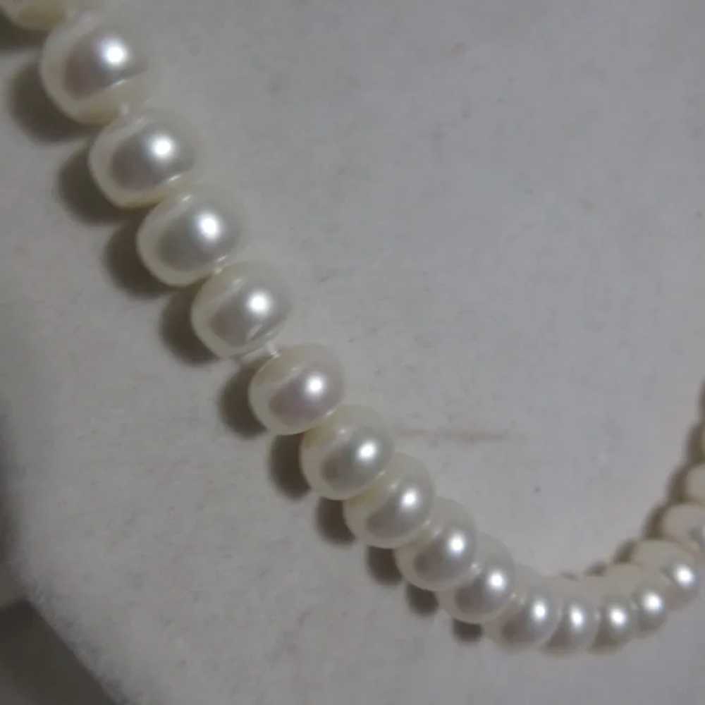 Chinese Pearl Necklace in Presentation Box - image 4