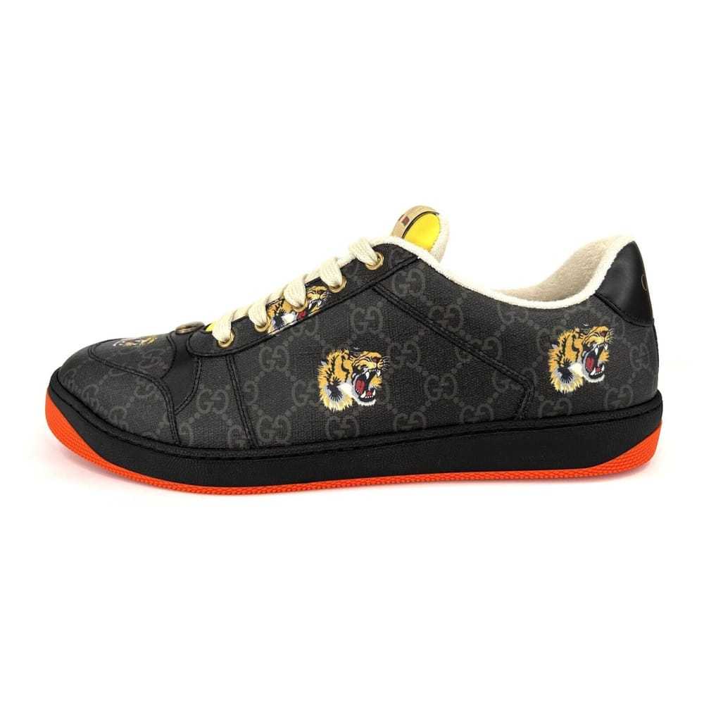 Gucci Leather low trainers - image 11