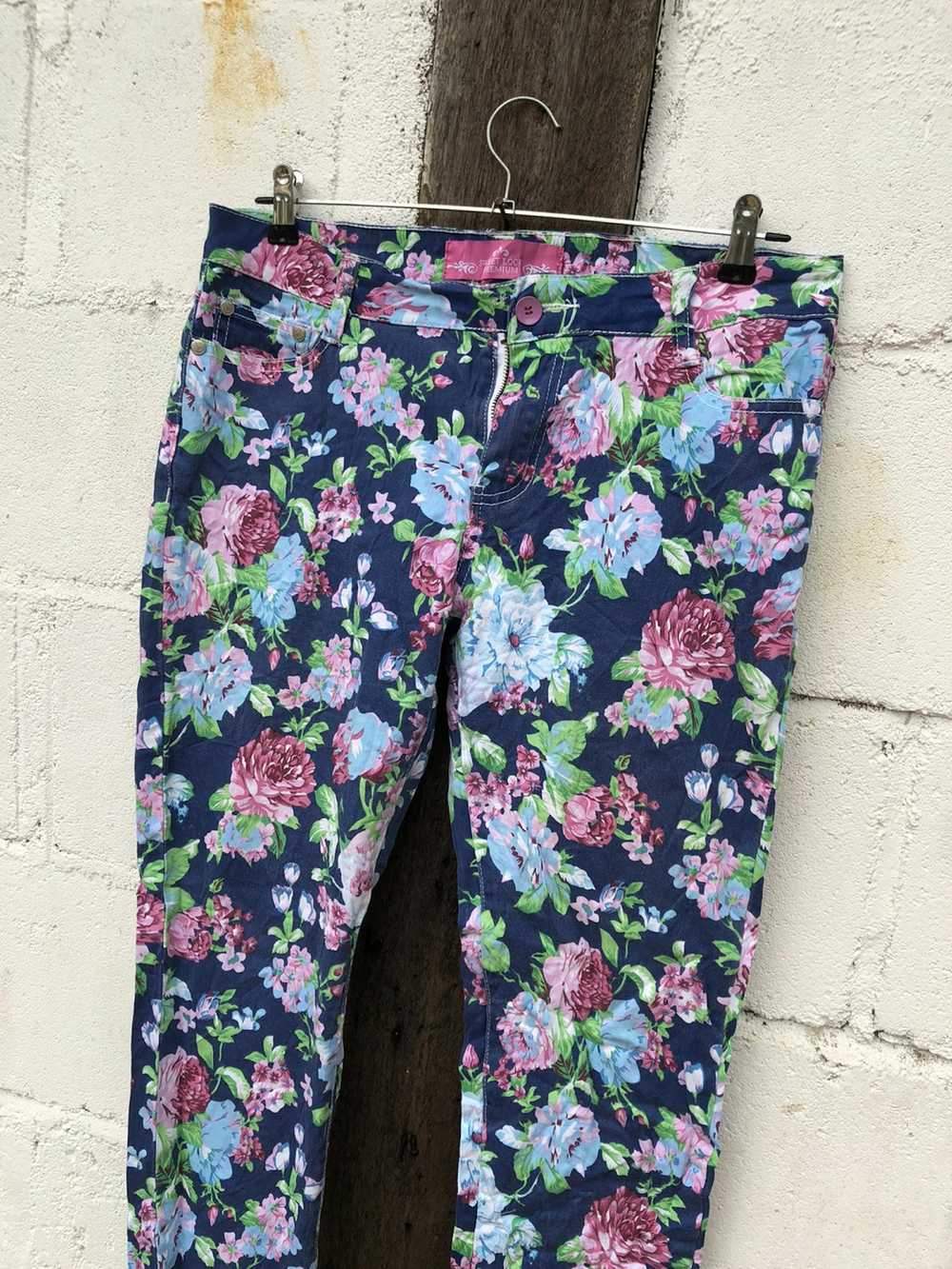 1 Of 1 × Vintage Sweet Look - Pants Premium Flora… - image 3