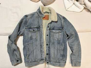 Levi's Fleece Lined Denim Jacket - image 1