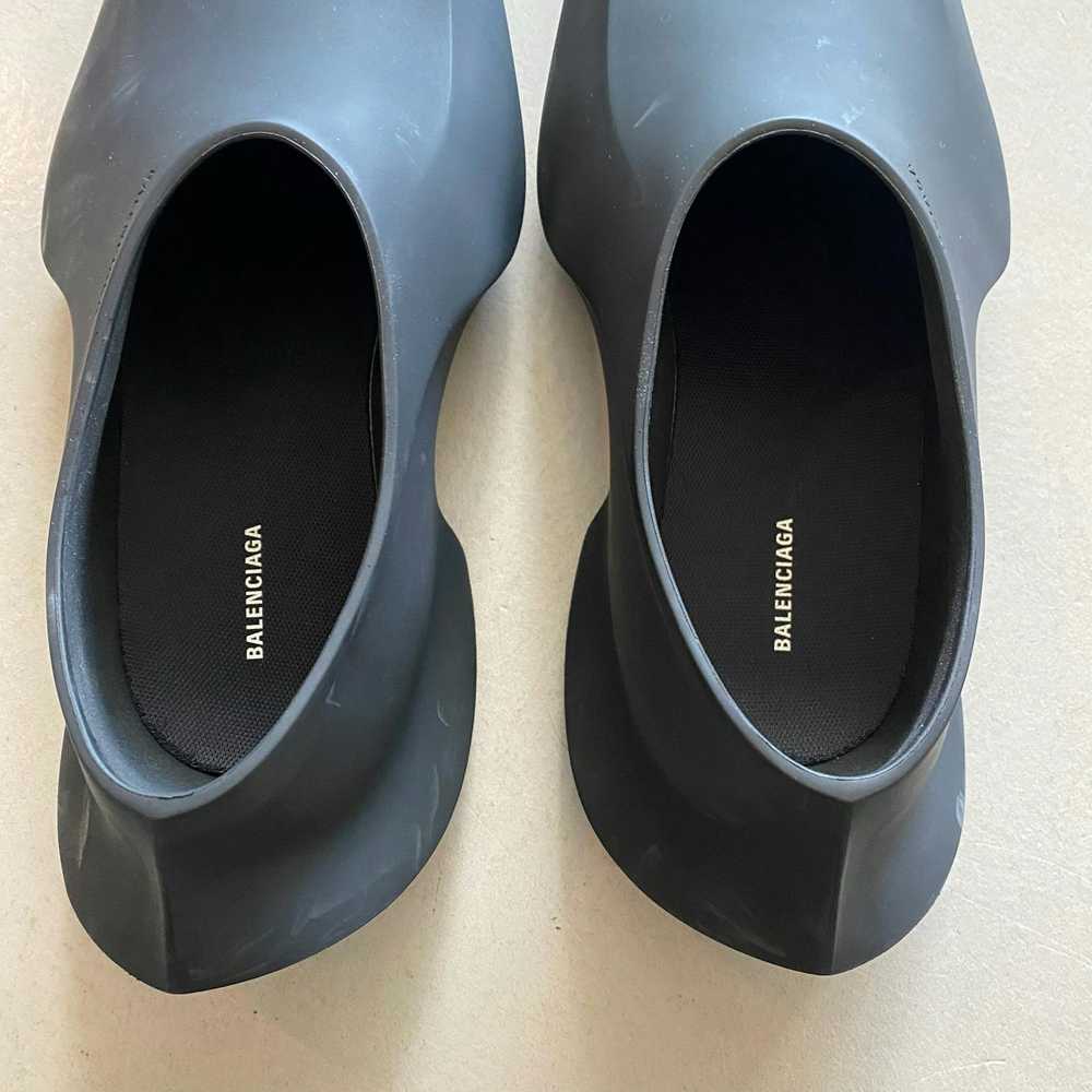 Balenciaga SPACE SHOE - image 2