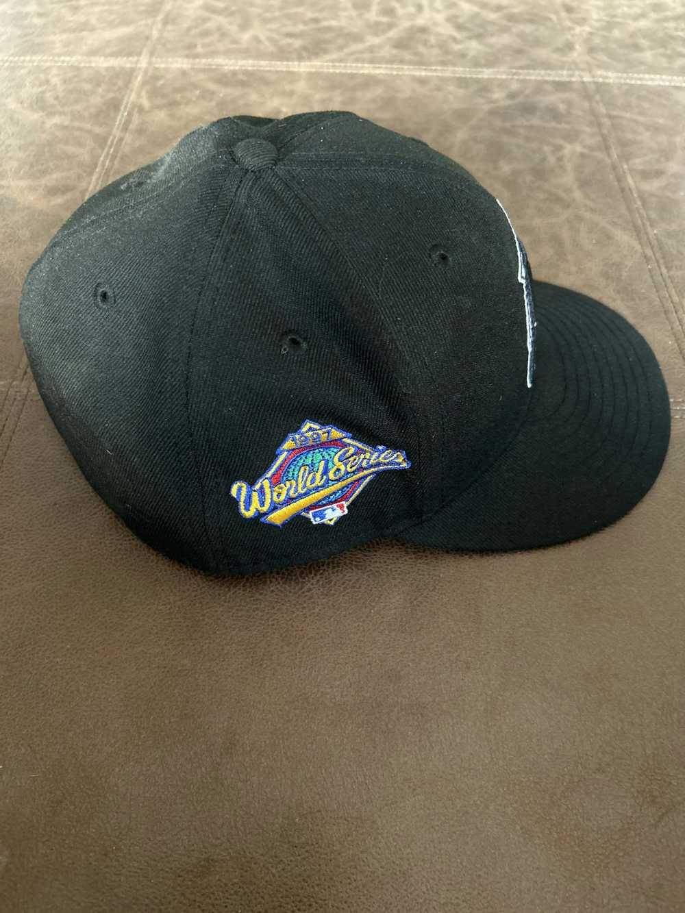 New Era Florida marlins “flower” felt fitted - image 3