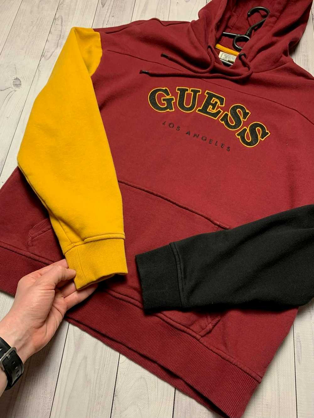 Guess × Streetwear × Vintage Vintage Guess hoodie… - image 4