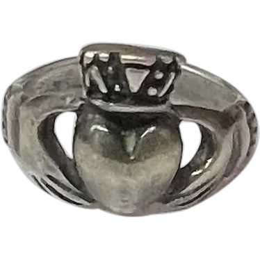 Vintage Sterling Silver Claddagh Ring - image 1