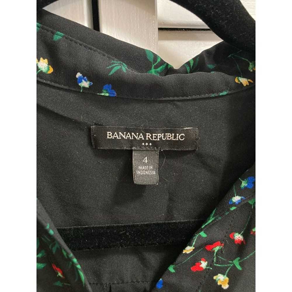 Banana Republic Size 4 Black Ditsy Floral Collare… - image 5