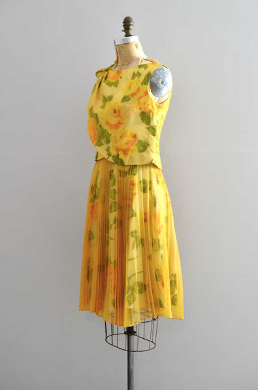 Vintage 1960s Yellow Dress - image 6