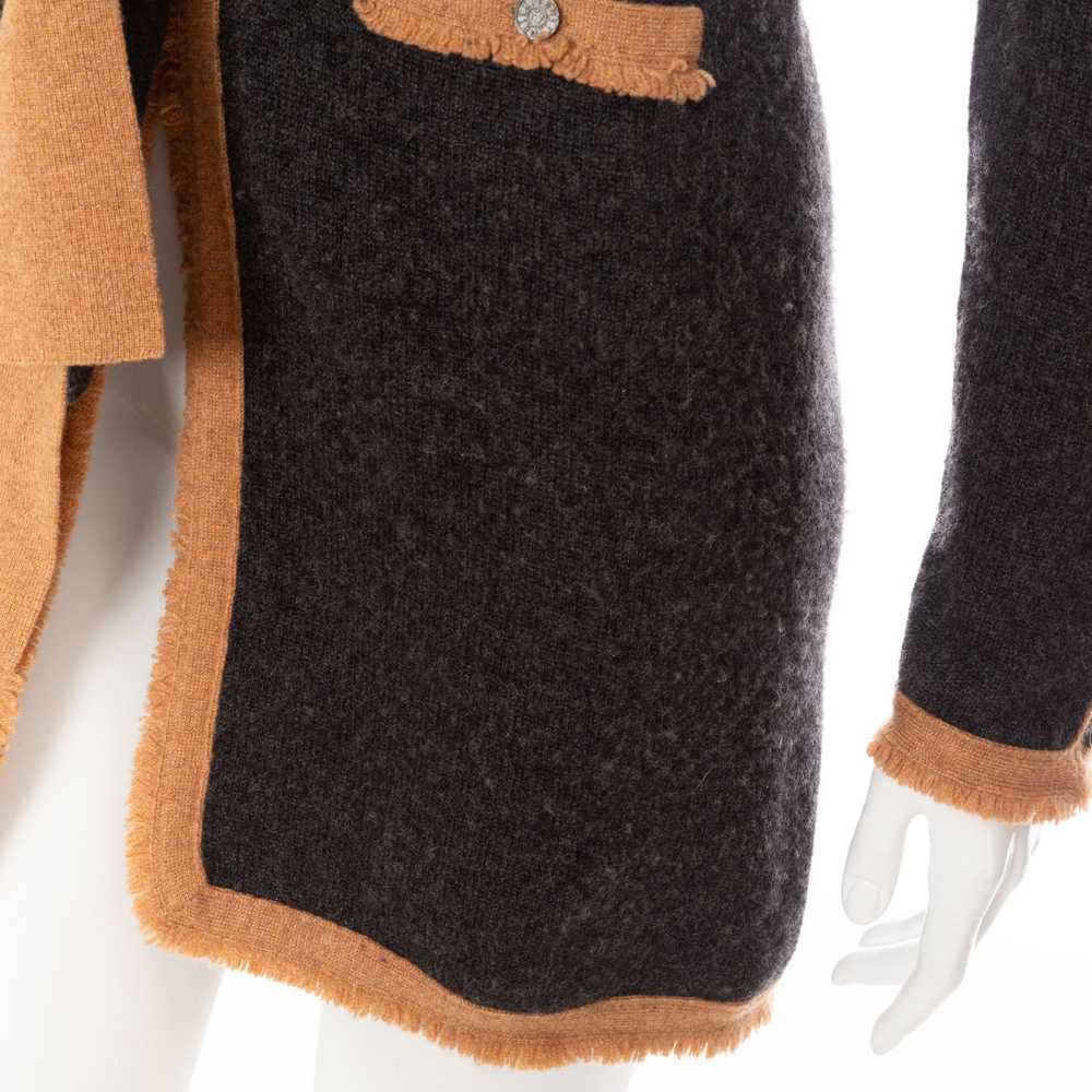2006 Gray and Brown Cashmere Cardigan - image 8