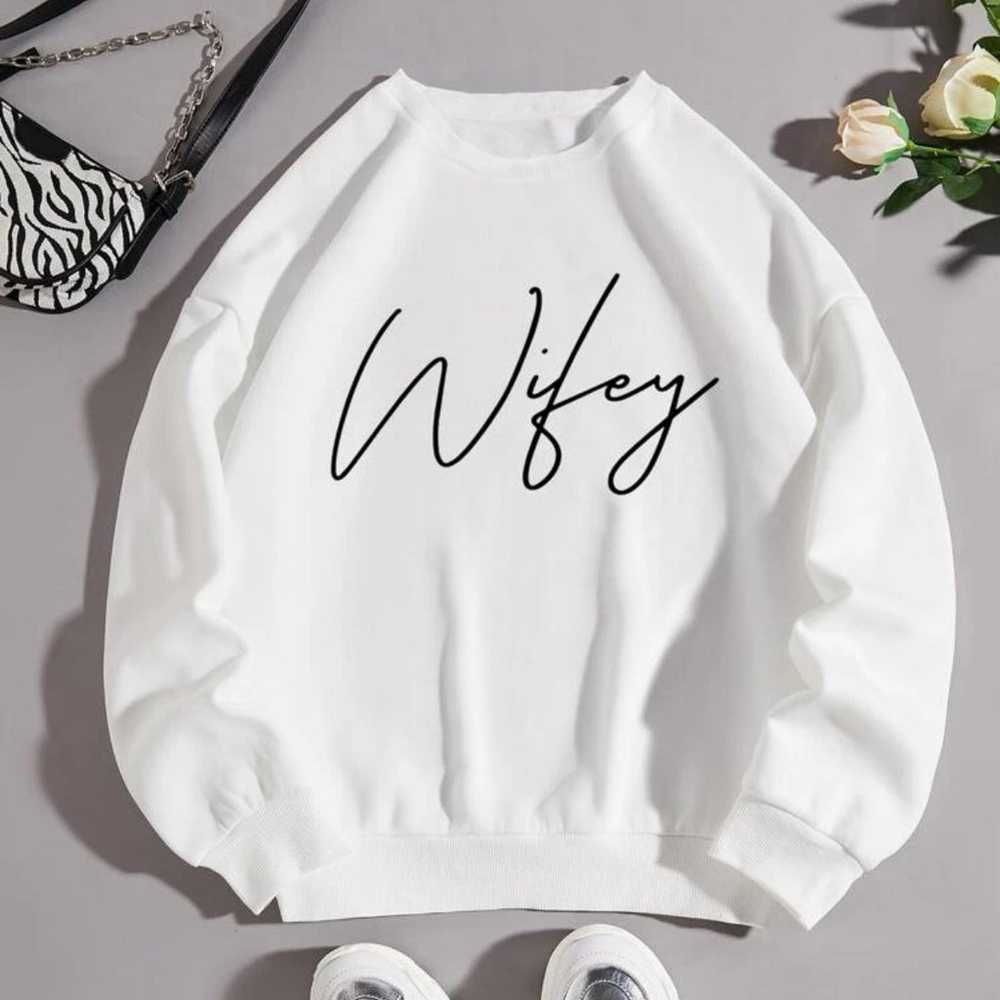 Wifey sweatshirt - image 2