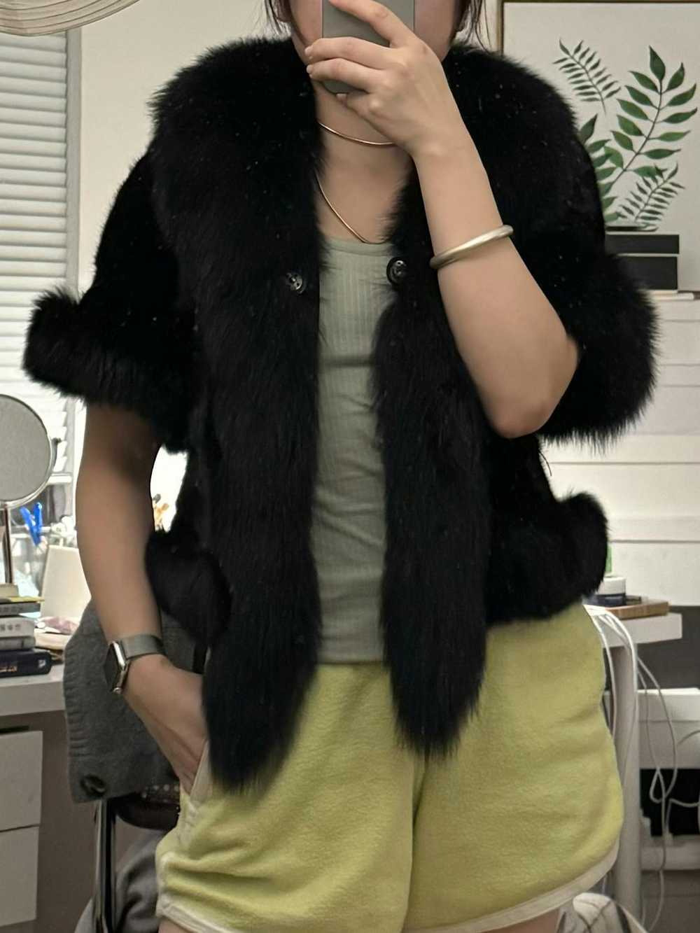 Vintage Very beautiful and elegant fur vest with … - image 2