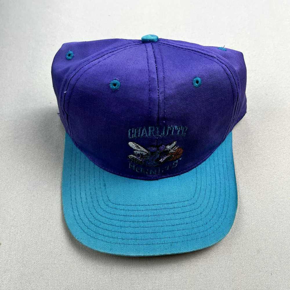 NBA × Vintage Vintage Charlotte Hornets Hat Snapb… - image 2