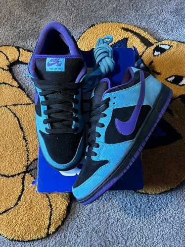 Nike sb dunk low skeletor online