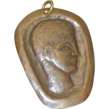 Vintage Hammered Metal Cameo Pendant - image 1