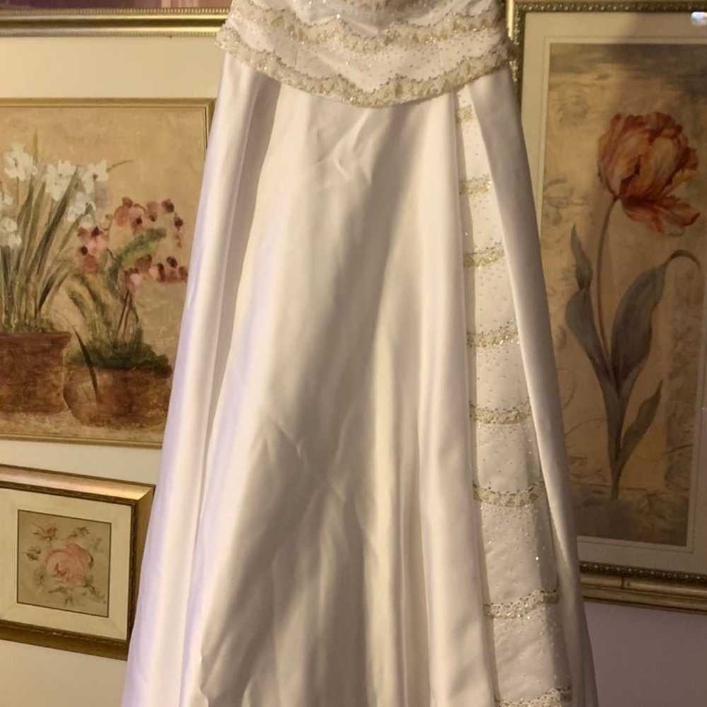 white beaded strapless wedding dress - image 1