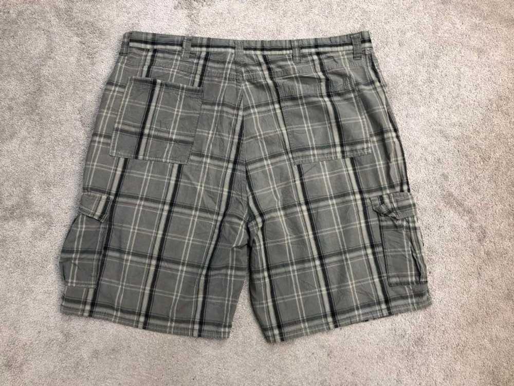 Wrangler Shorts Mens 44 Gray 60CMW6U Cargo Plaid … - image 2