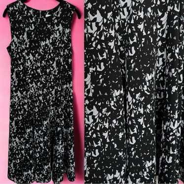 Calvin Klein Black and White Floral Fit and Flare… - image 1