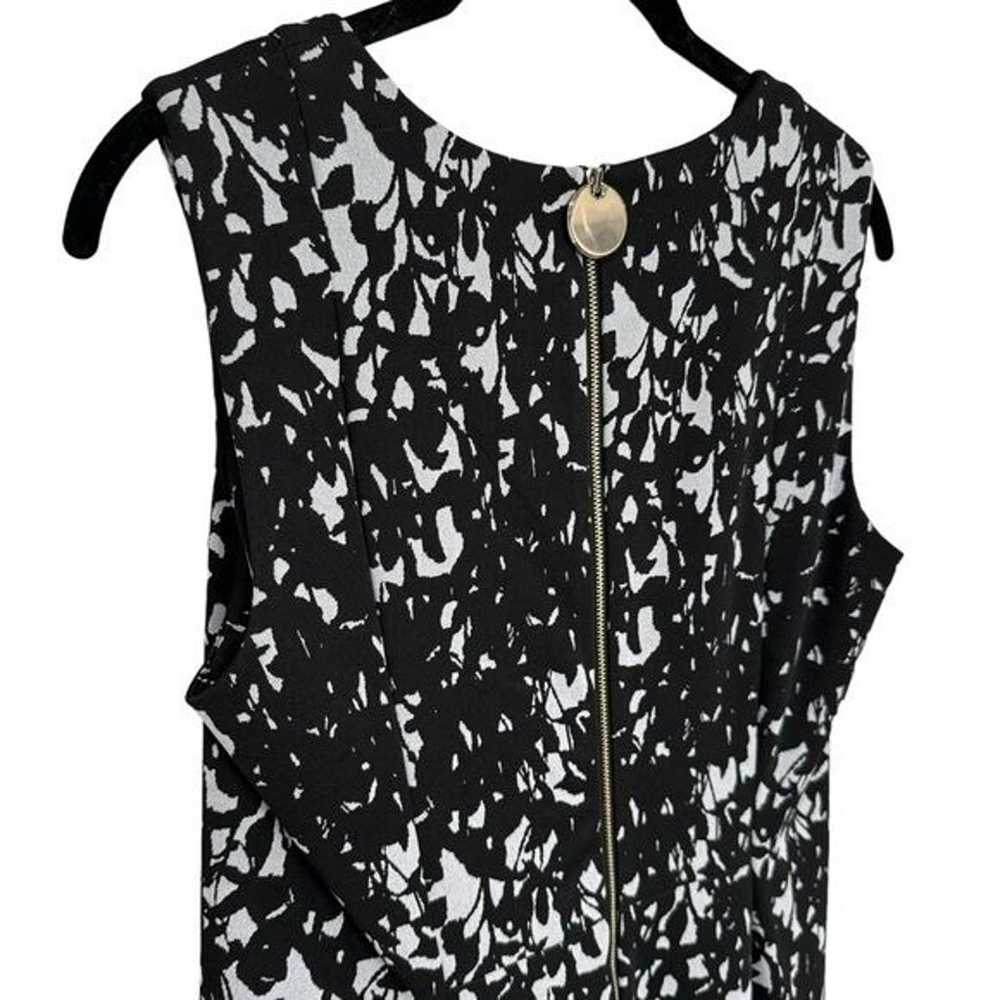 Calvin Klein Black and White Floral Fit and Flare… - image 3