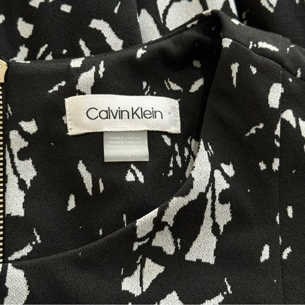 Calvin Klein Black and White Floral Fit and Flare… - image 4