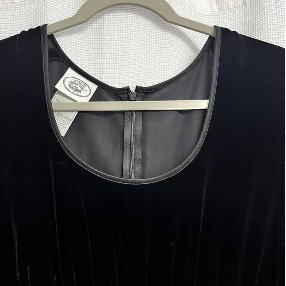 Laura Ashley Women’s Black Velvet Silk Blend Maxi… - image 3