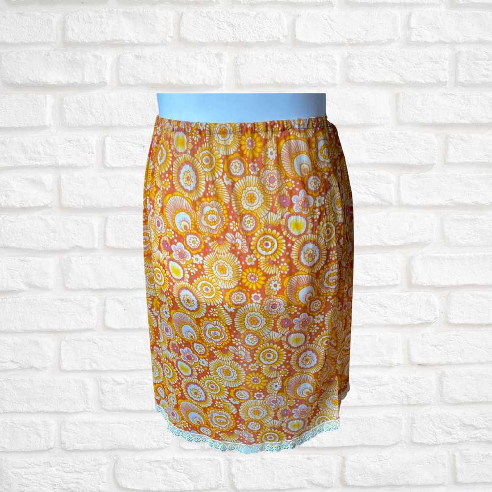 70s yellow and orange psychedelic print waist sli… - image 2
