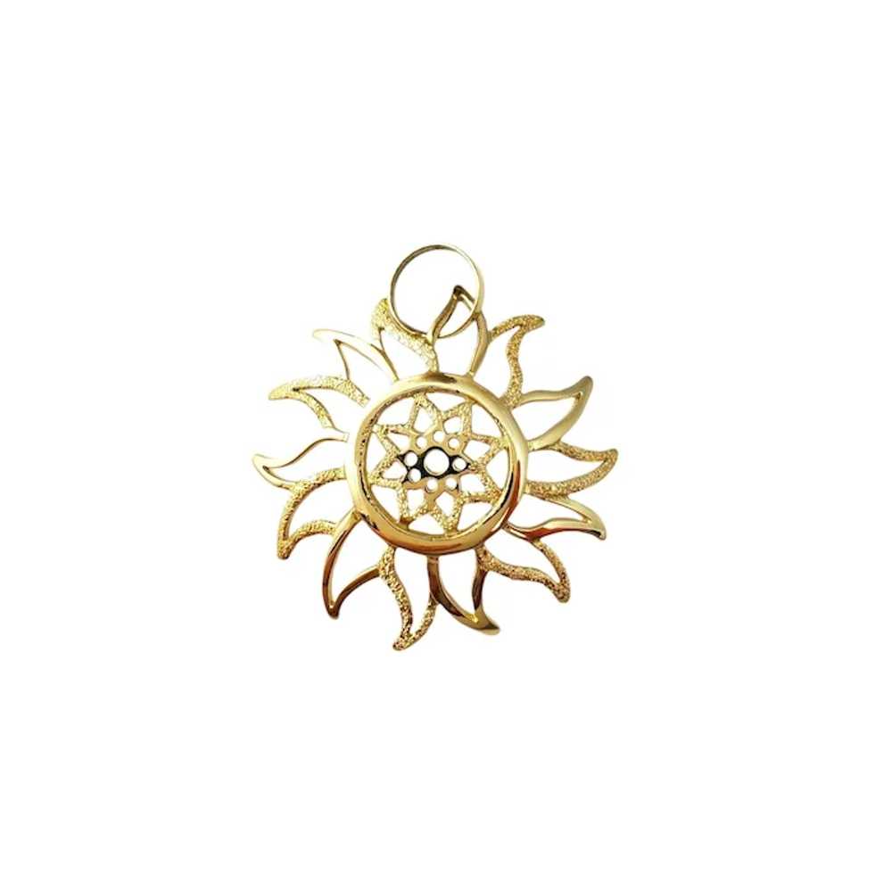 18K Yellow Gold Large Sunflower Pendant #16598 - image 4