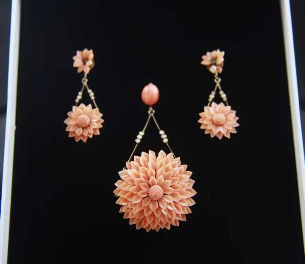 Victorian 9ct Gold Convertible Coral Chrysanthemu… - image 2