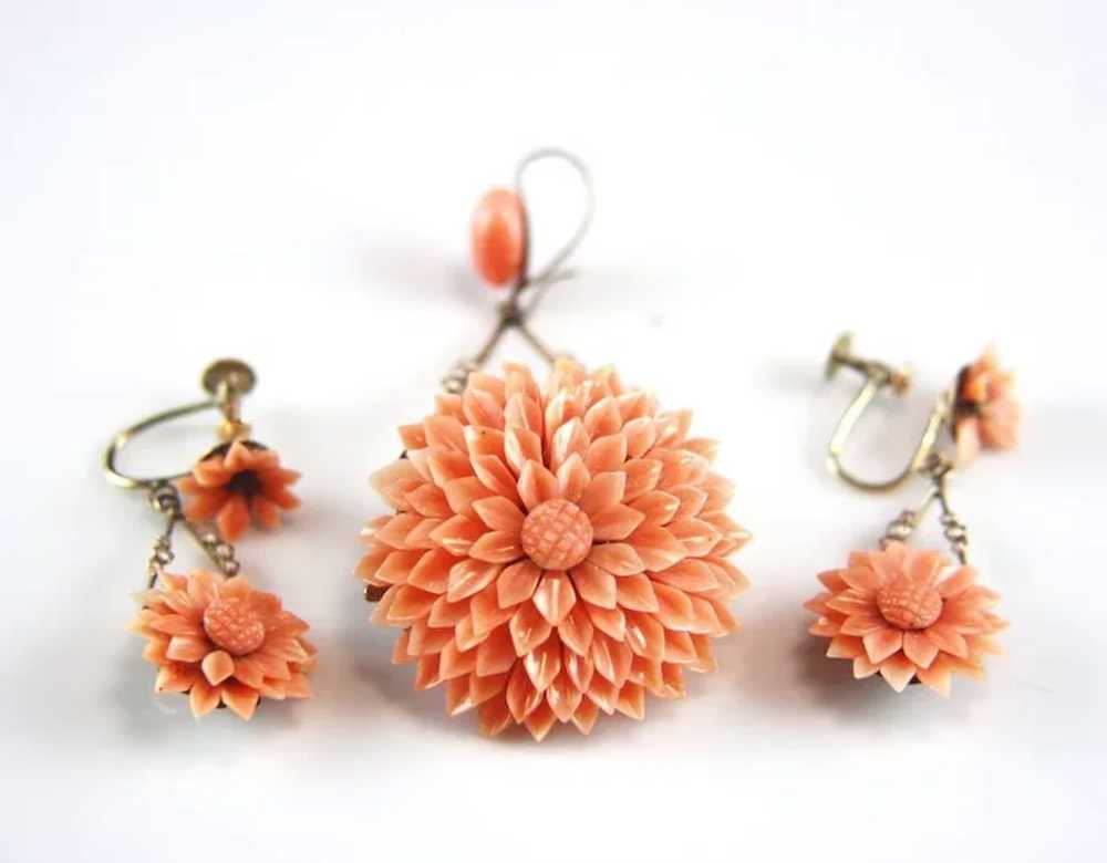 Victorian 9ct Gold Convertible Coral Chrysanthemu… - image 3