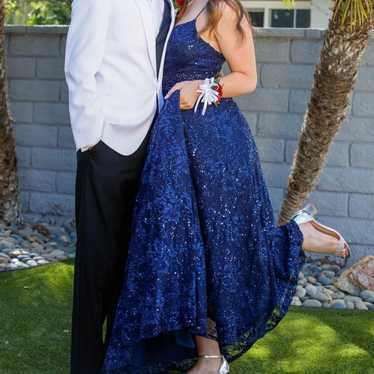 Beautiful blue prom dress